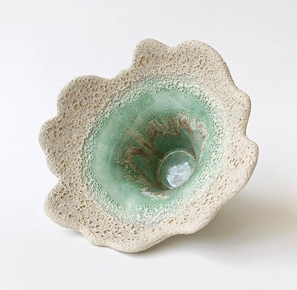 Vas "Blooming flower" 