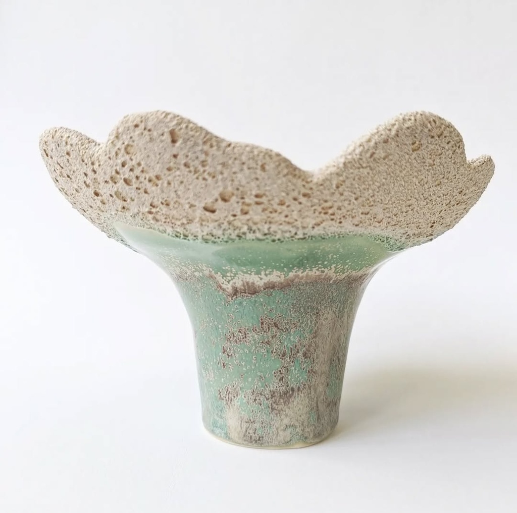 Vas "Blooming flower" 